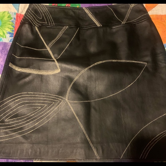 Etcetera Black leather skirt - Picture 3 of 4